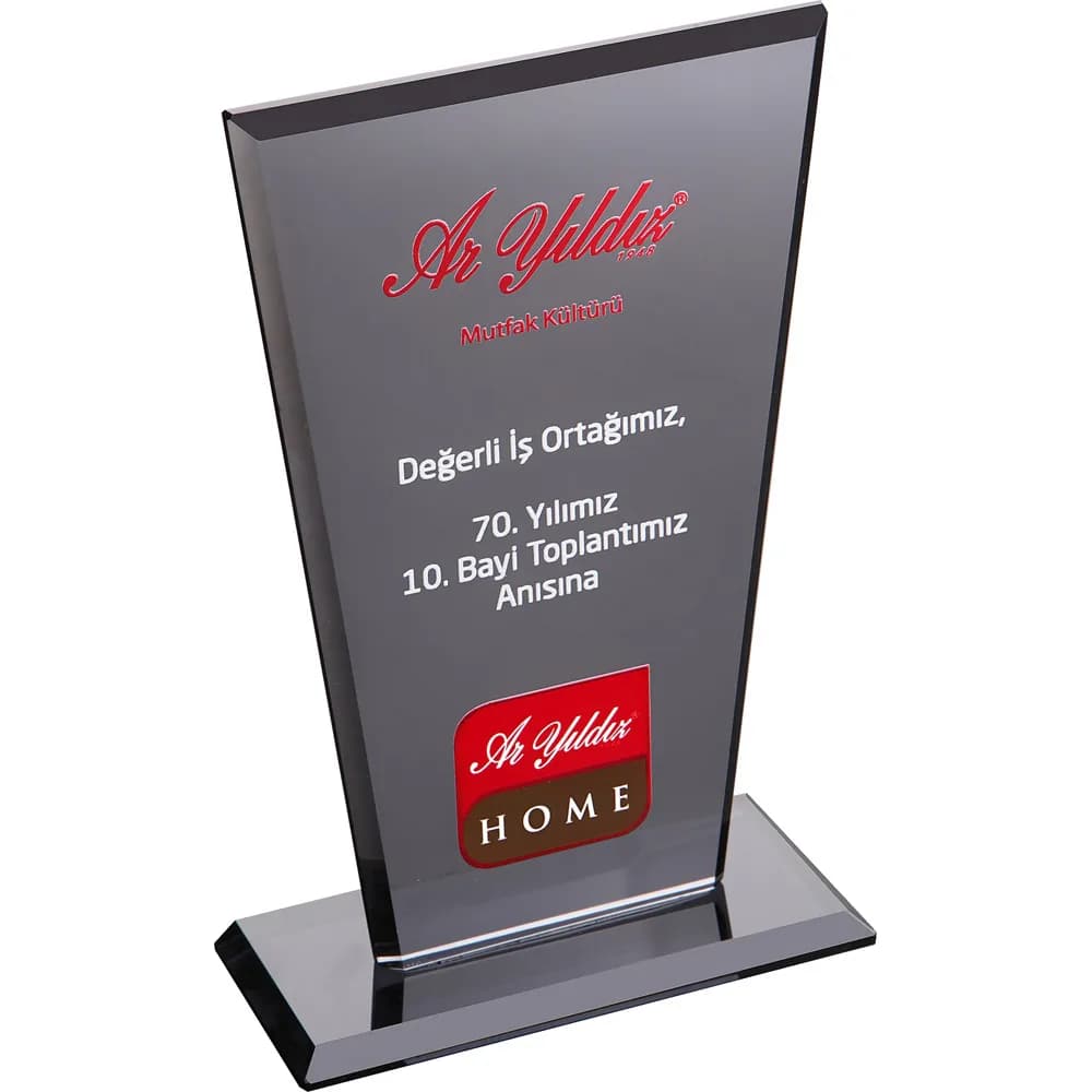 Kristal Plaket — Füme